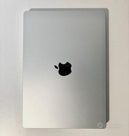 MacBook Pro 14” Apple M1 Max 32 GB