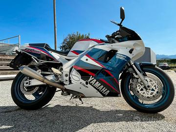 Yamaha fzr 1000