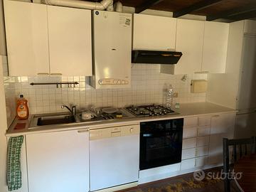 Mobili cucina componibile con elettrodomestici