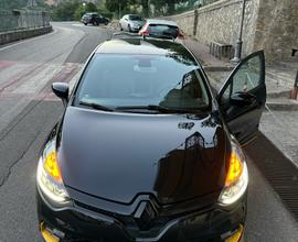 Clio rs trophy 18 edc 220