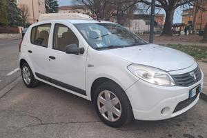 DACIA SANDERO GPL USATO