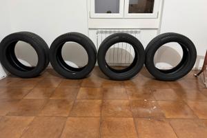 Pirelli P Zero 20” 275/45 + 305/40 R20