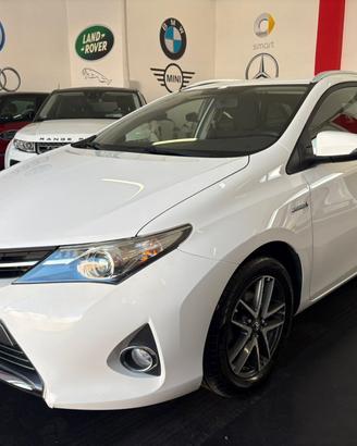 Toyota Auris Touring Sports 1.8 Hybrid Lounge