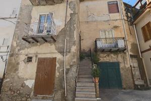 Casa autonoma con magazzino