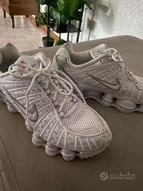 Nike shox