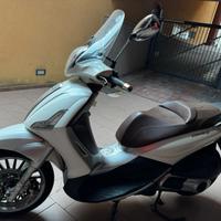Piaggio Beverly 300 ie