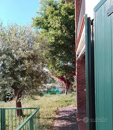 Appartamento con giardino in collina