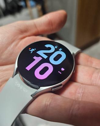 Samsung Galaxy Watch 6 44mm Silver