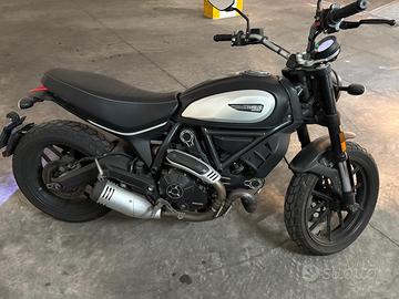 Ducati scrambler 800 icon dark
