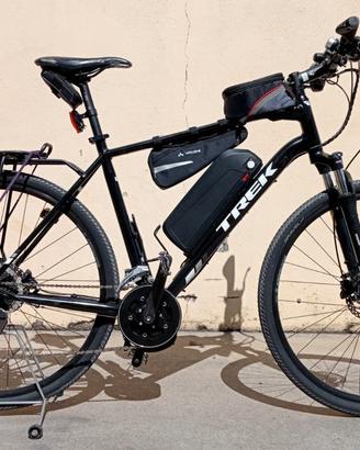 Bici Trek a pedalata assistita