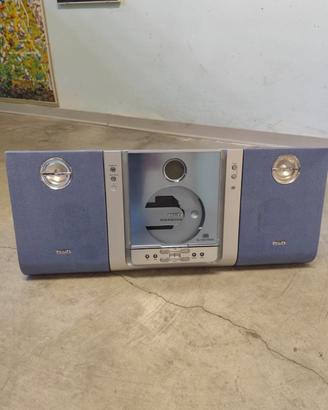 Radio con lettore CD.