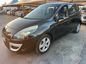 Renault Scenic Scénic X-Mod 1.5 dCi 110CV Dynamiqu