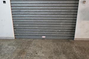 Serranda garage come nuova con motore invertitore