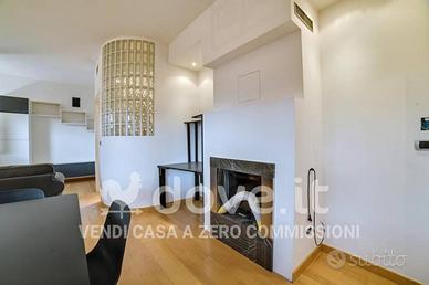 Appartamento di 102 m² con 4 locali e box auto a I