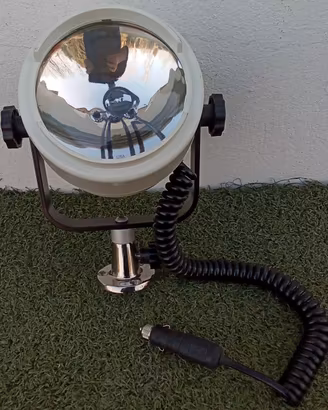 Proiettore x Barca 100 Watt presa accendisigari