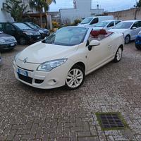 Renault Megane Mégane C-C 1.5 dCi 110CV Floride