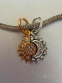 Charm nuovo senza scatola