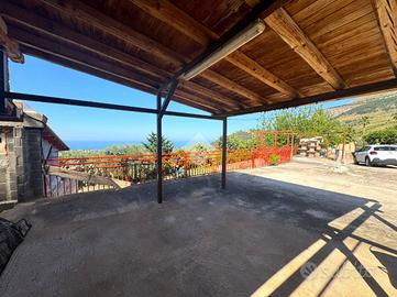 VILLA SINGOLA A ALTAVILLA MILICIA