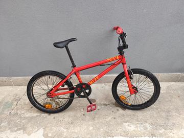 Bici BMX BTwin Wipe 320 (20 pollici)  
