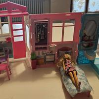 Casa di Barbie (Barbie Loft con Bambola)