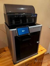 stampante 3D Bambu Lab X1-Carbon con AMS