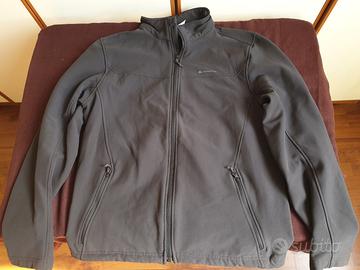 giacca windproof Decathlon