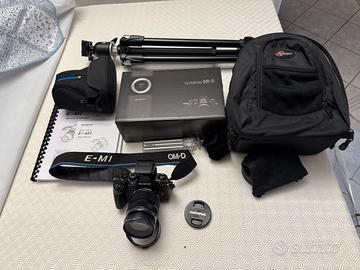 Olympus OM-D E-M1 completa