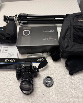 Olympus OM-D E-M1 completa