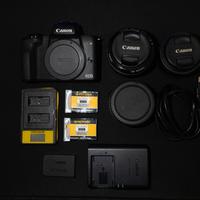 Canon EOS M50 Mark II + 2 obiettivi +Batterie