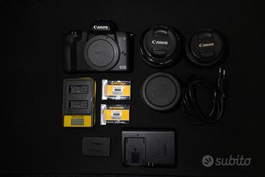 Canon EOS M50 Mark II + 2 obiettivi +Batterie