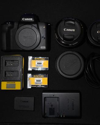 Canon EOS M50 Mark II + 2 obiettivi +Batterie