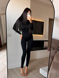 Tuta colore nero S