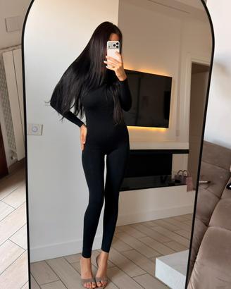 Tuta colore nero S