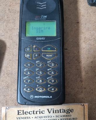 1111NN-Cellulare Motorola D460