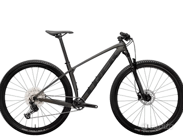 Mtb Trek supercaliber carbonio