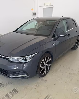 VOLKSWAGEN Golf 2.0 TDI 150 CV DSG SCR Style