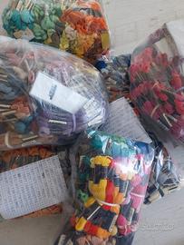 Stock filo punto croce – 2671 matassine nuove