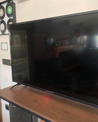 Tv Normende lcd 43 ‘ + lavatrice telefunken 7 kg