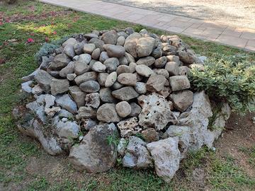 Sassi e marmi vari per giardino