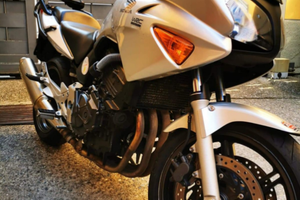 Honda cbf 600