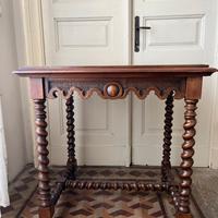 Tavolino stile Luigi XIII / Neorinascimentale