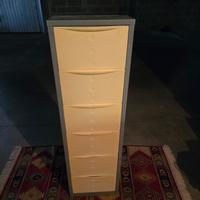 Mobiletto porta cd e dvd