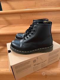 Dr. Martens nr 38