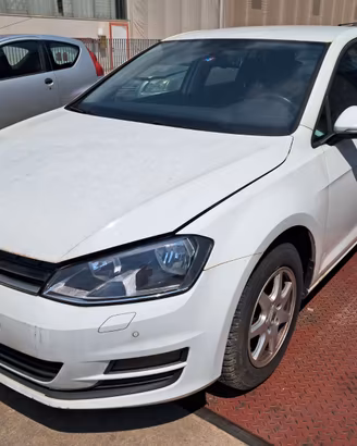 Volkswagen Golf 7 anno 2015 ricambi usati