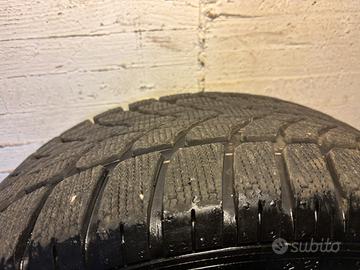 Pneumatici 235/50 R 18 M+S DUNLOP WINTER SPORT 4 D