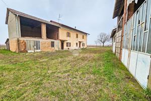 CASA INDIPENDENTE A BOSCO MARENGO