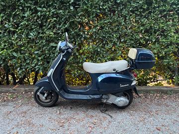 Vespa 150 LX