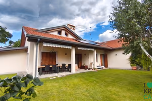 Padriciano - Splendida villa immersa nel verde