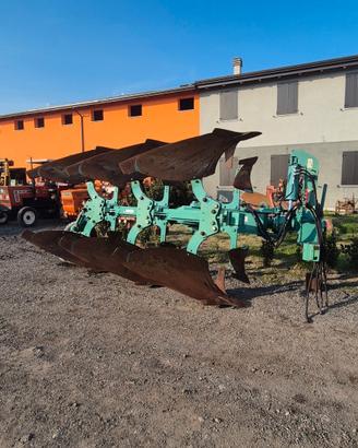Aratro NARDI 45 trivomere voltaorecchio variabile