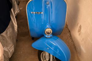 Vespa 50R